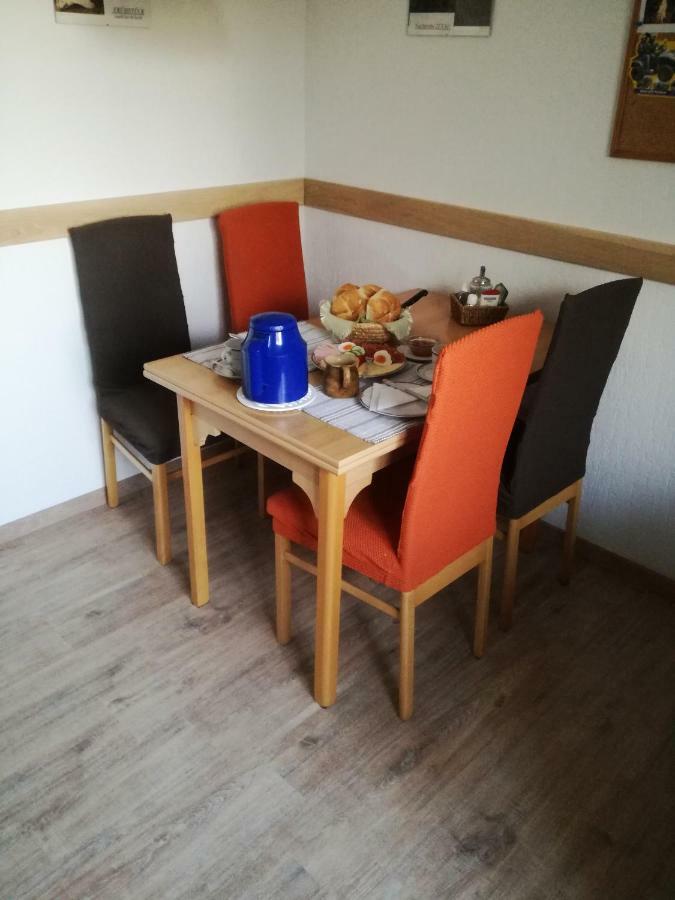 Fruehstueckspension Sterr Strebersdorf Esterno foto